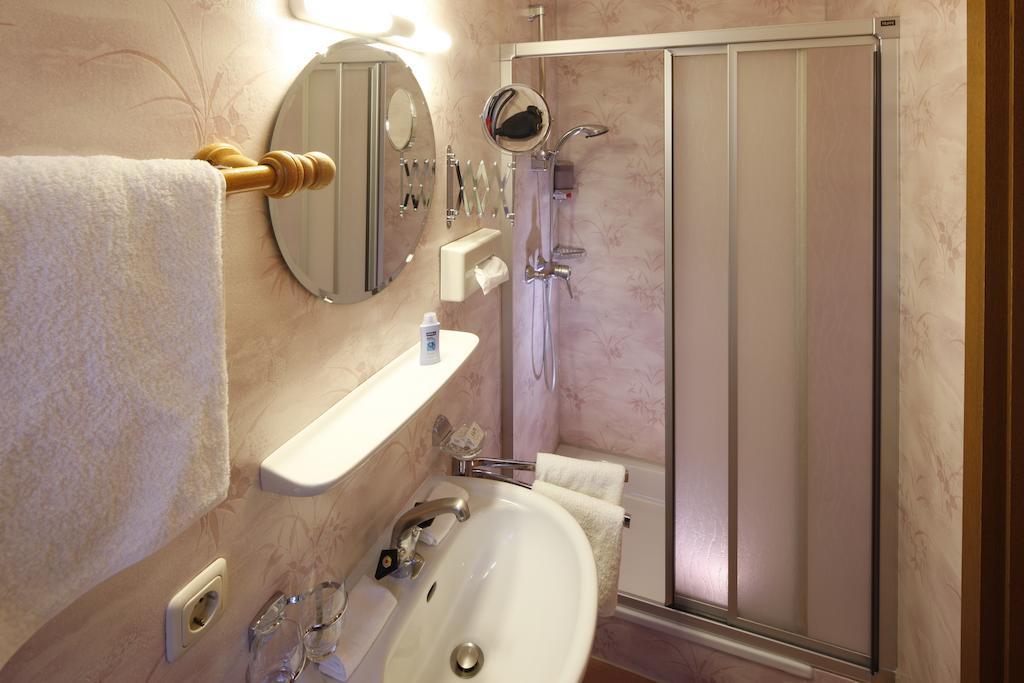 Hotel-Gasthof Zimba Damuels Room photo